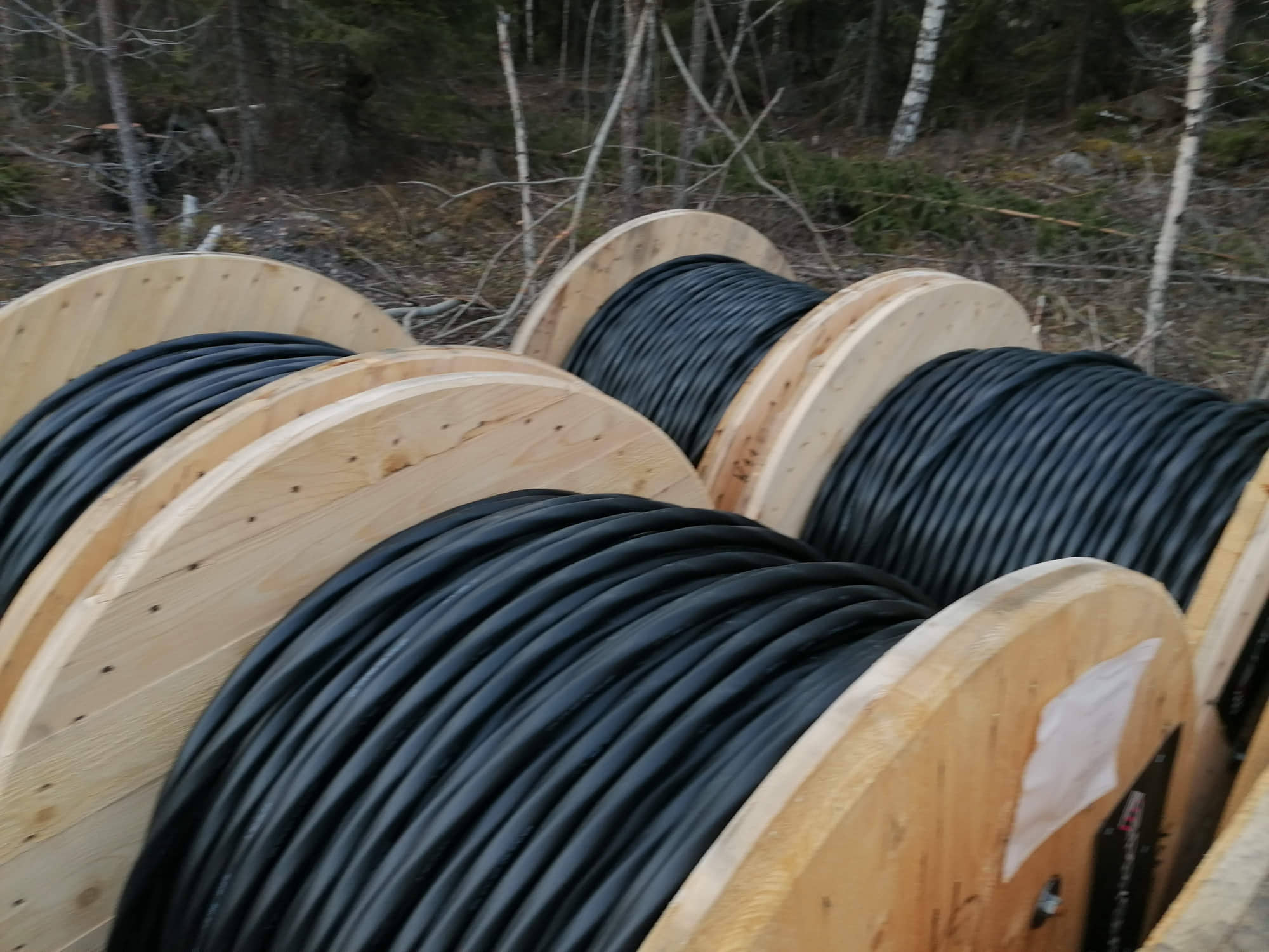Sähköverkon maakaapelointikeloja